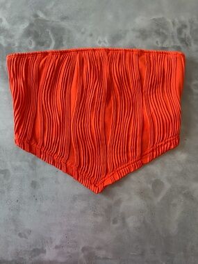 SHEIN SMALL TUBE TOP